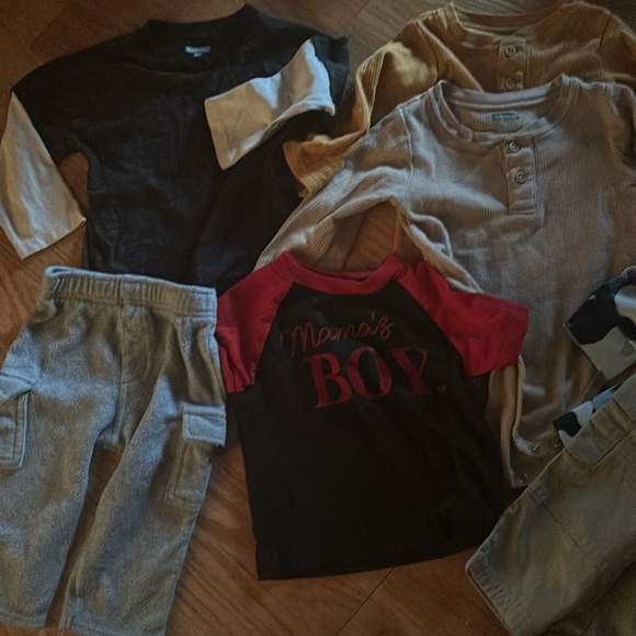 18montgs everything- TOMMY HILFIGER/ Nike matching not included 2t/24 months - Picture 3 of 13